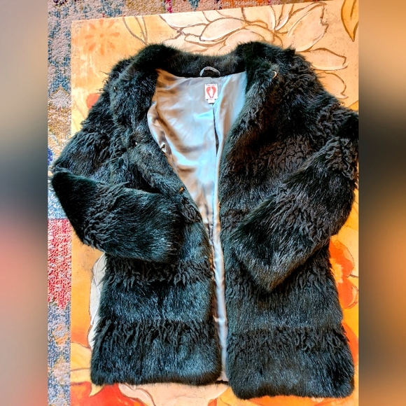Shrimps Jackets & Blazers - SHRIMPS Emerald Forest Green Textured Stripes FAUX FUR Vegan Winter Jacket XS